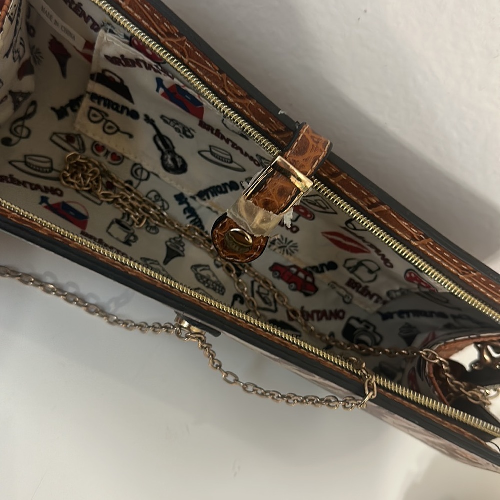 Clutch, gold chain, Paris, new with tag - Picture 2 of 4